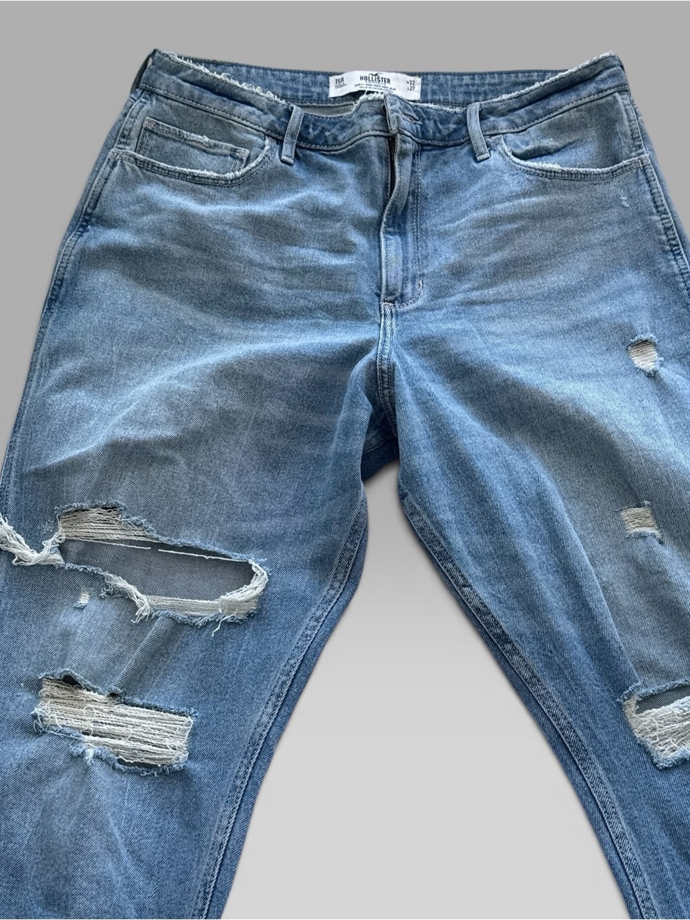 Hollister Women's High Rise Distressed Mom Jeans - Picture 5 of 8